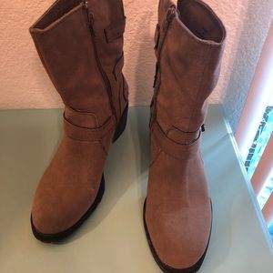 Tan American Rag heeled boots